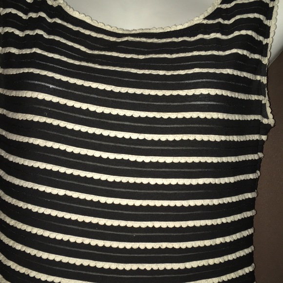 EUC MAX Studio Black and Cream Ribbed Dress - Picture 2 of 6